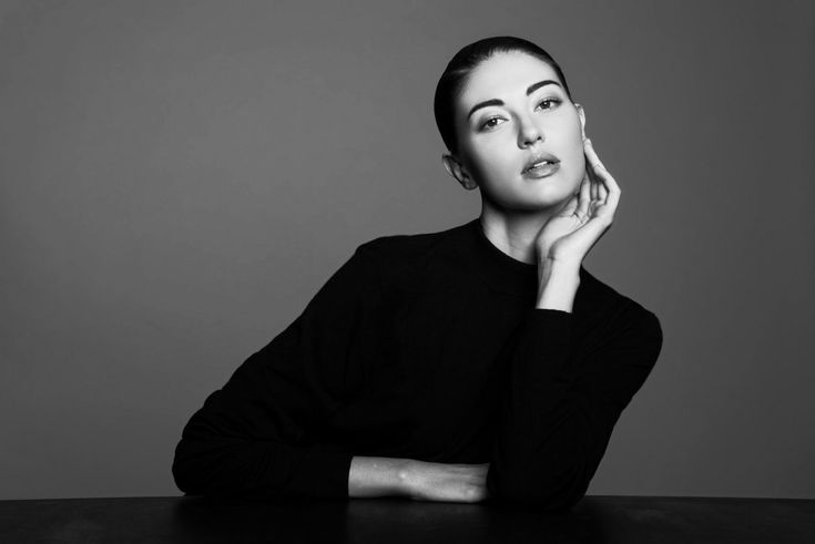 women model image